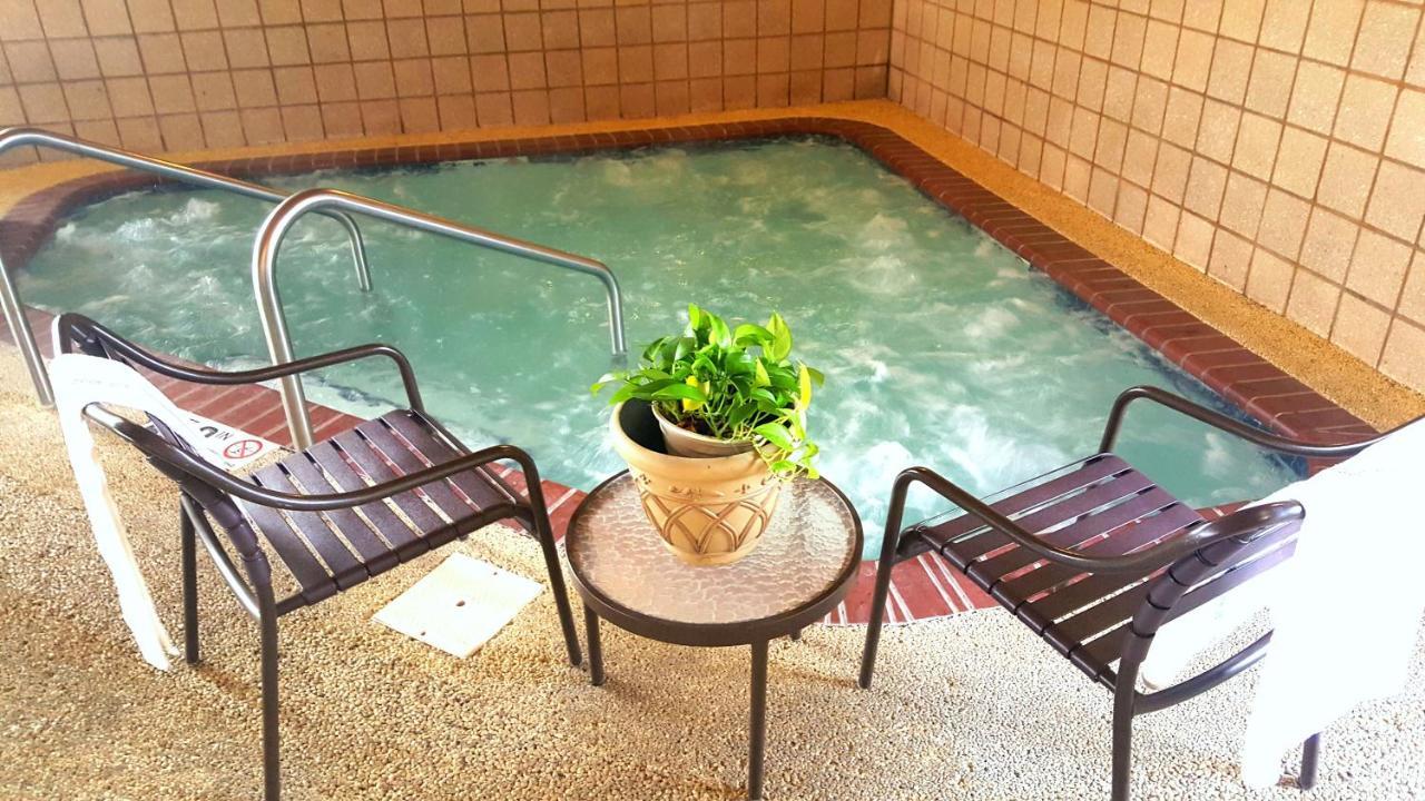 Americinn By Wyndham Garden City Exterior foto